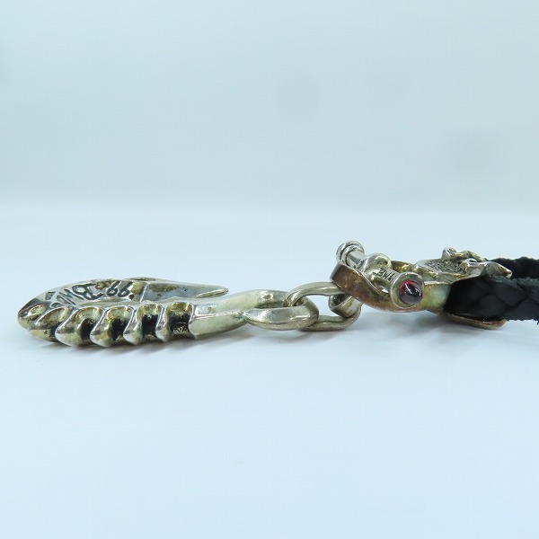 実際に弊社で買取させて頂いたBWL/ビルウォールレザー  ラージフィッシュフック w/オニキス Tバー w/ストーンレザーブレイド ミュージシャンネックレスの画像 3枚目