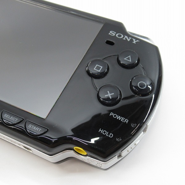 実際に弊社で買取させて頂いたSONY/ソニー PSP/プレイステーションポータブル 本体 PSP-2000 ピアノ・ブラック【難有り/簡易動作確認済】の画像 6枚目