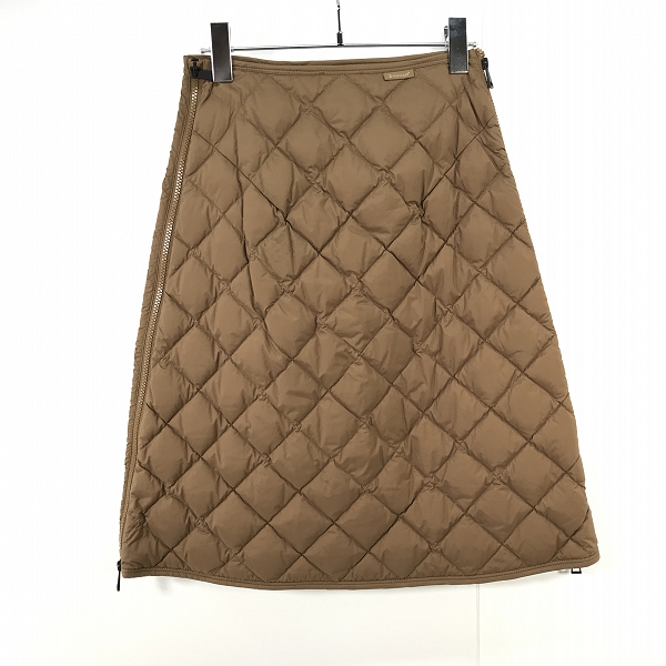 実際に弊社で買取させて頂いたMONCLER/モンクレール GONNA ナイロンキルティング ダウンスカート G20932D00017 53333/40の画像 1枚目