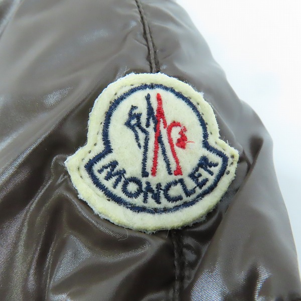 実際に弊社で買取させて頂いたMONCLER/モンクレール 青タグ ビンテージ/ヴィンテージ ダウンジャケット 41301-50-68950/3 の画像 6枚目