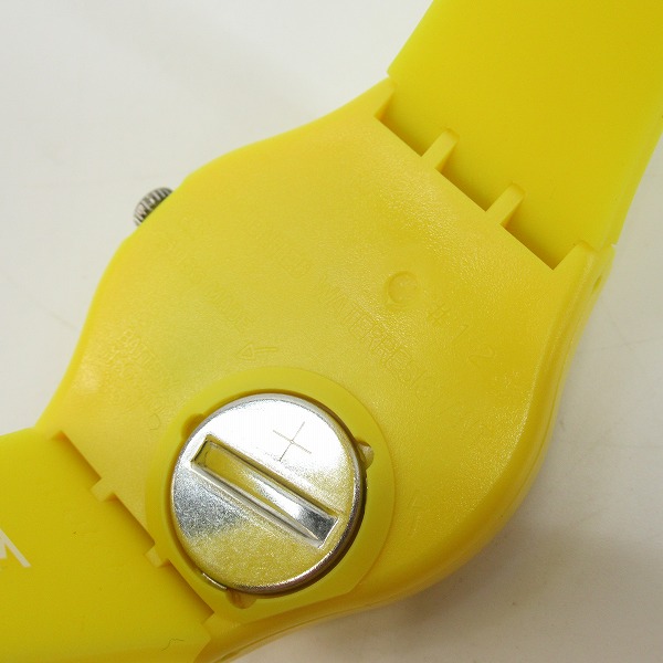 実際に弊社で買取させて頂いたKIDROBOT/キッドロボット Swatch/スウォッチ KOZIK フィギュア付き クオーツ腕時計【動作未確認】の画像 4枚目