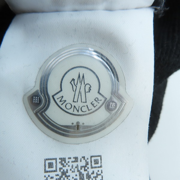 実際に弊社で買取させて頂いた【JPタグ】MONCLER/モンクレール ジョガーパンツ/スウェットパンツ サイドロゴ PANTALONE G10918H72810 8098U/XLの画像 6枚目