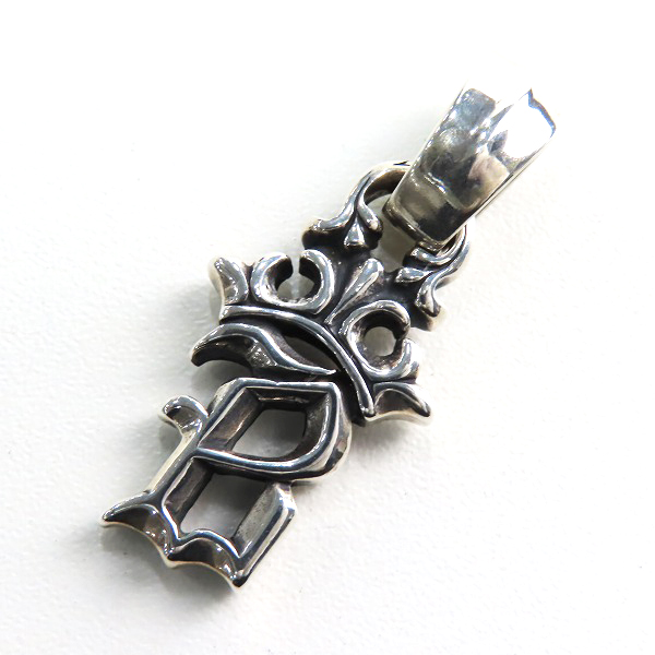 実際に弊社で買取させて頂いたBill Wall Leather/BWL/ビルウォールレザー B イニシャル クラウン ペンダント 