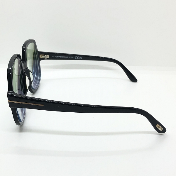 実際に弊社で買取させて頂いたTOM FORD/トムフォード Delphine-02/デルフィーヌ 純正レンズ付き サングラスフレーム TF992 ECO 01Bの画像 1枚目