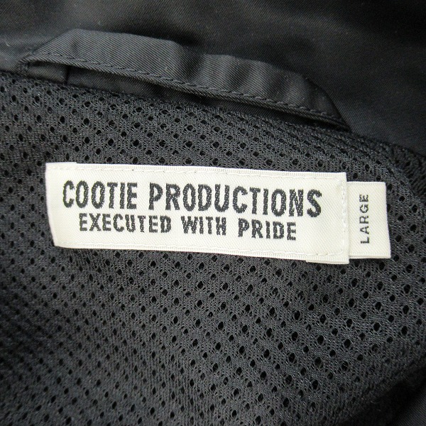実際に弊社で買取させて頂いたCOOTIE PRODUCTIONS/クーティープロダクションズ Nylon Coach Jacket ナイロン コーチジャケット/Lの画像 2枚目
