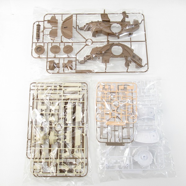 実際に弊社で買取させて頂いた【未組立】BANDAI/バンダイ ONE PIECE/ワンピース サウザンド・サニー号 プラモデルの画像 3枚目