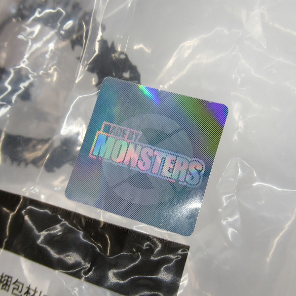 実際に弊社で買取させて頂いた【未開封】Ron English/ロンイングリッシュ Charlie Mask Grin/チャーリー・マスク・グリン フィギュア BTS限定版の画像 5枚目