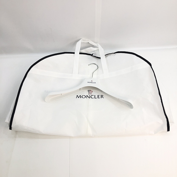 実際に弊社で買取させて頂いた【JPタグ】MONCLER/モンクレール DERA/デラ ダウンコート H20931A00116/4の画像 9枚目