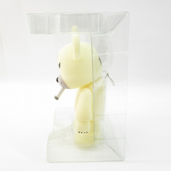 実際に弊社で買取させて頂いたToy2R KOZIK Qee Anarqeeシリーズ SMORKIN Bear 蓄光 フィギュアの画像 2枚目