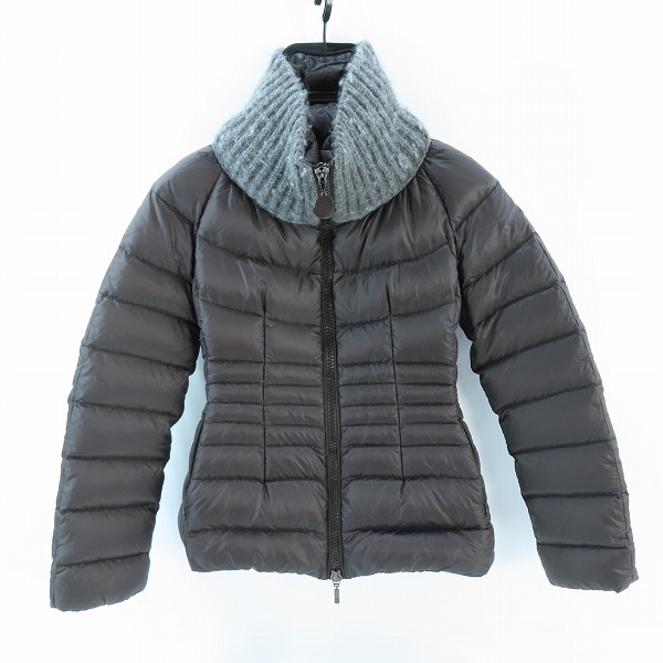 実際に弊社で買取させて頂いた【JPタグ】MONCLER/モンクレール PELIADE ショート ダウンジャケット 122-093-46369-00-53048/00