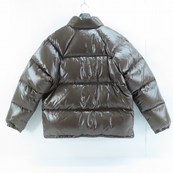 実際に弊社で買取させて頂いたMONCLER/モンクレール 青タグ ビンテージ/ヴィンテージ ダウンジャケット 41301-50-68950/3 の画像 1枚目