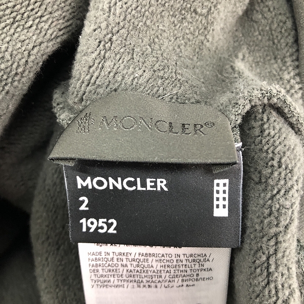 実際に弊社で買取させて頂いた【JPタグ】MONCLER/モンクレール GENIUS 1952 ジーニアス 22AW ロゴプリント スウェット トレーナー H20928G00007 XLの画像 3枚目