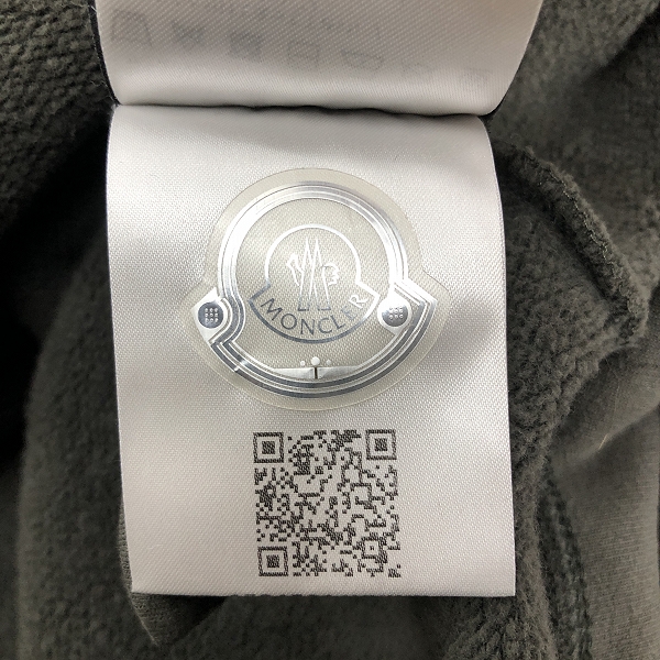 実際に弊社で買取させて頂いた【JPタグ】MONCLER/モンクレール GENIUS 1952 ジーニアス 22AW ロゴプリント スウェット トレーナー H20928G00007 XLの画像 6枚目