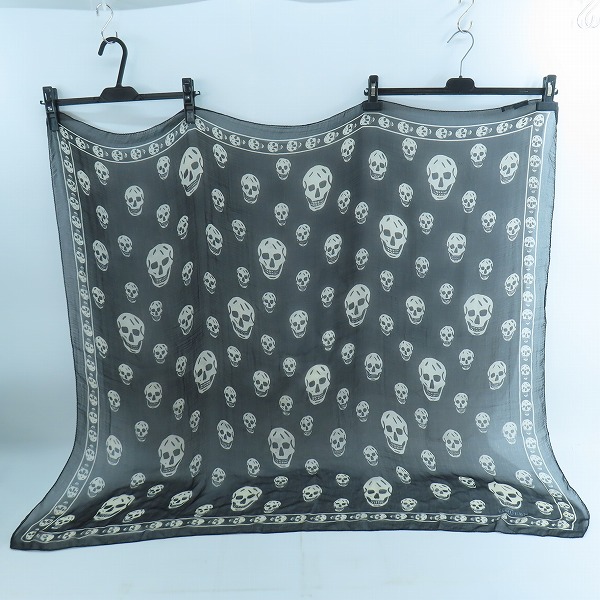 実際に弊社で買取させて頂いたAlexander McQueen/アレキサンダーマックイーン スカル スカーフ