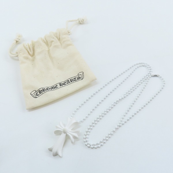 実際に弊社で買取させて頂いたCHROME HEARTS/クロムハーツ スモールCHクロス シリコン ホワイトの画像 9枚目