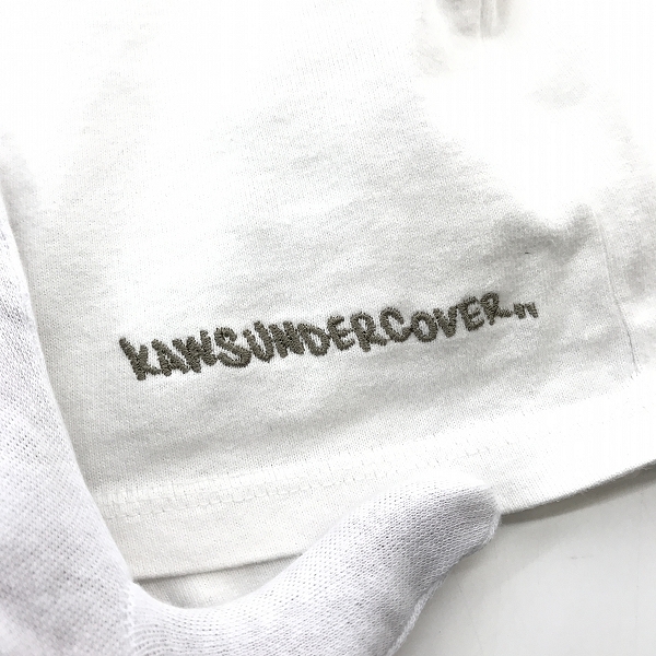 実際に弊社で買取させて頂いたUNDERCOVER×kaws/アンダーカバー×カウズ 2000SS Uロゴ Tシャツの画像 4枚目