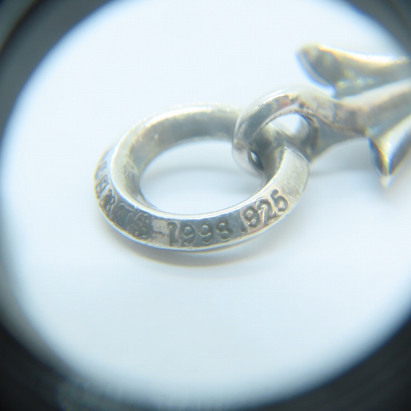 実際に弊社で買取させて頂いたCHROME HEARTS/クロムハーツ タイニーCHクロスチャームの画像 6枚目