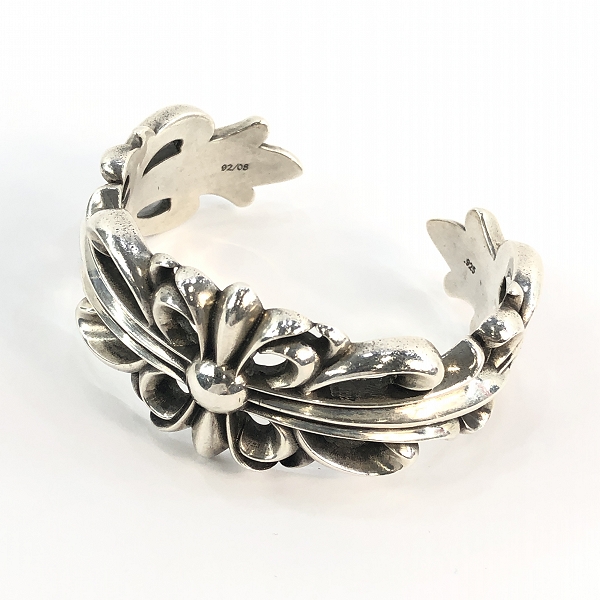 実際に弊社で買取させて頂いたCHROME HEARTS/クロムハーツ DBL FLRL CRS CUFF ダブルフローラルクロス カフ シルバーバングル