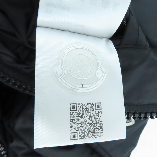 実際に弊社で買取させて頂いた【IPタグ】 MONCLER/モンクレール MAYAF/マヤエフ ダウンジャケット H20911A00270 5968E/2の画像 7枚目