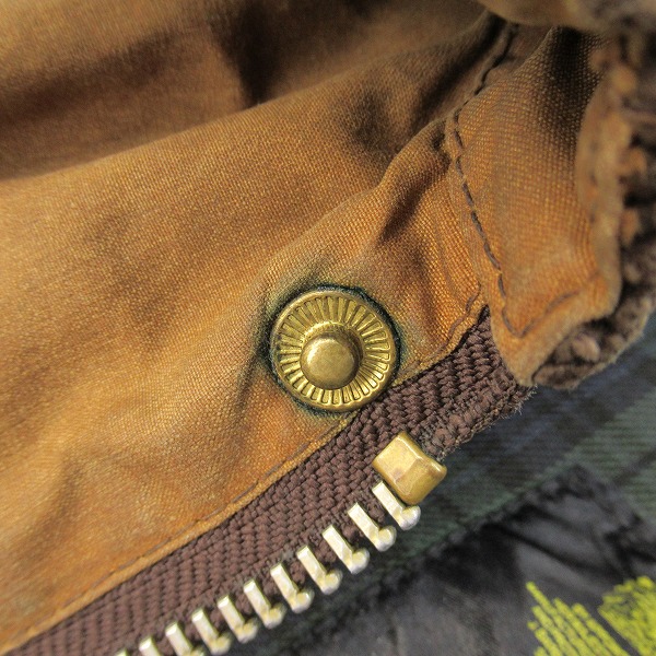 実際に弊社で買取させて頂いたBARBOUR/バブアー 90s BEAUFORT JACKET ビューフォート オイルドジャケット/C40/102CMの画像 6枚目