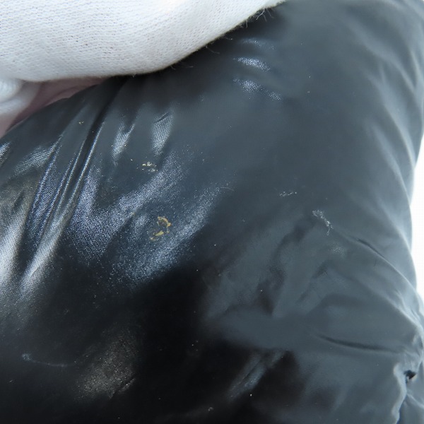 実際に弊社で買取させて頂いたMONCLER/モンクレール MONTMIRAIL ダウンジャケット F20911A56700 C0613 /2の画像 9枚目