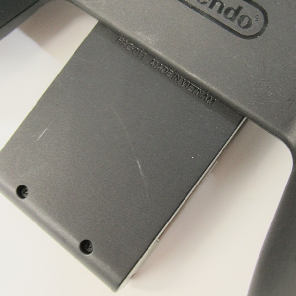 実際に弊社で買取させて頂いた任天堂 Nintendo Switch/ニンテンドースイッチ Joy-Con/ジョイコン グリップ付き 2点セット【動作未確認】の画像 8枚目