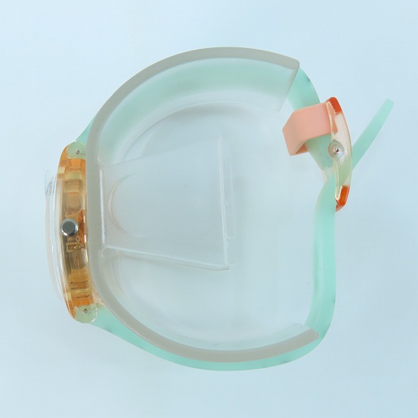 実際に弊社で買取させて頂いたKIDROBOT/キッドロボット Swatch/スウォッチ MCPHERSON フィギュア付き クオーツ腕時計【動作未確認】の画像 2枚目