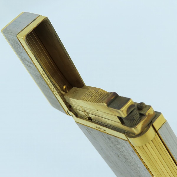 実際に弊社で買取させて頂いたS.T.Dupont/エステーデュポン LINE2/ライン2 ガスライター ゴールド×シルバーの画像 5枚目