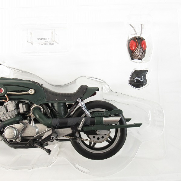 実際に弊社で買取させて頂いたBANDAI SPIRITS/バンダイスピリッツ S.H.Figuarts バトルホッパー （仮面ライダー BLACK SUN）/フィギュアの画像 3枚目