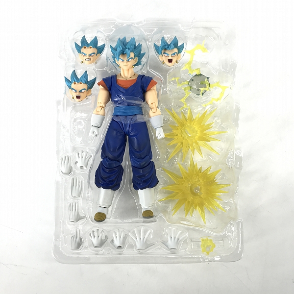 実際に弊社で買取させて頂いたBANDAI/バンダイ S.H.Figuartsドラゴンボール超 スーパーサイヤ人ゴッドスーパーサイヤ人ベジット超の画像 1枚目