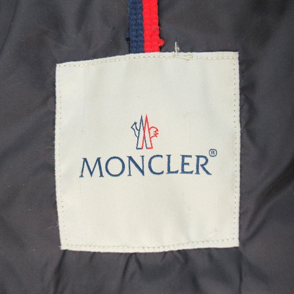 実際に弊社で買取させて頂いたMONCLER/モンクレール LABASTIDE ダウンジャケット 320914198885 54233/4の画像 2枚目