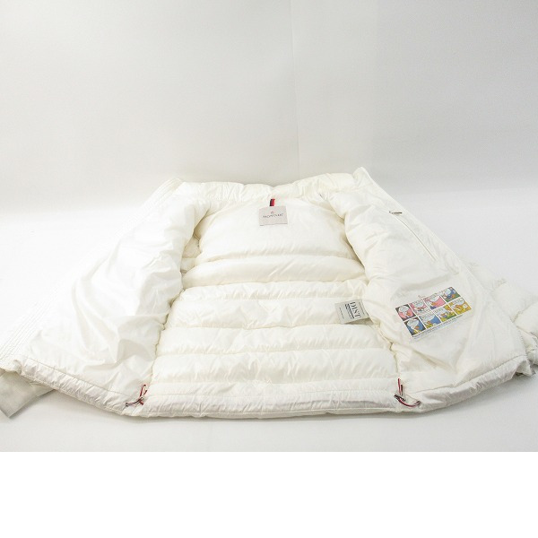 実際に弊社で買取させて頂いた【JPタグ】MONCLER/モンクレール Corydale/コリーデル ダウンジャケット ホワイト H20911A00101 68950/0の画像 7枚目