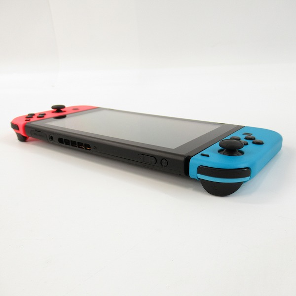 実際に弊社で買取させて頂いた任天堂 Nintendo Switch/ニンテンドースイッチ 本体 ネオンブルー・ネオンレッド HAD-S-KABAA【簡易動作確認済】の画像 6枚目
