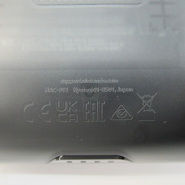 実際に弊社で買取させて頂いた任天堂 Nintendo Switch/ニンテンドー スイッチ Proコントローラー/プロコン HAC-A-FSSKA【簡易動作確認済】の画像 3枚目