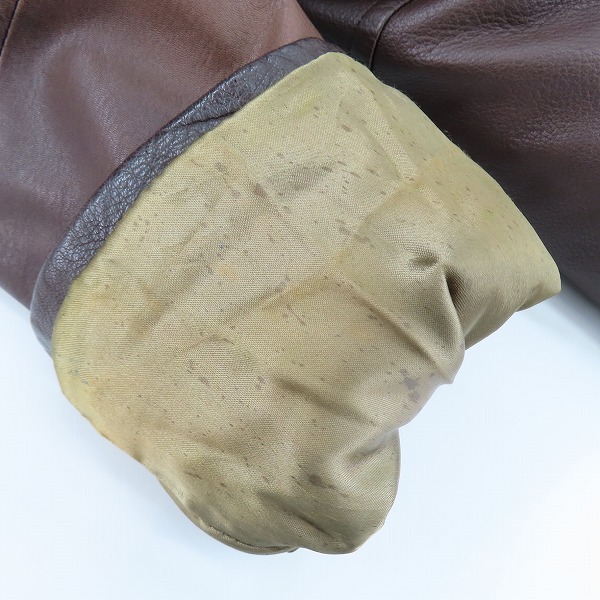 実際に弊社で買取させて頂いたGIORGIO ARMANI/ジョルジオアルマーニ ラムレザー ダブルコート/54の画像 9枚目