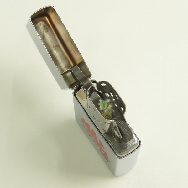 実際に弊社で買取させて頂いたZIPPO/ジッポー MAC TOOLS A DIVISION OF STANLEY ロゴ 2001年製の画像 4枚目