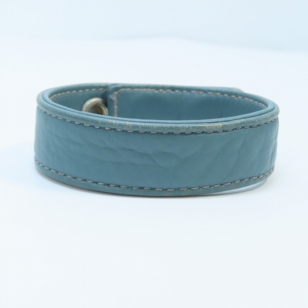 実際に弊社で買取させて頂いたCHROME HEARTS/クロムハーツ 3ボタン2スナップ レザー ブレスレット クロスボタンの画像 4枚目