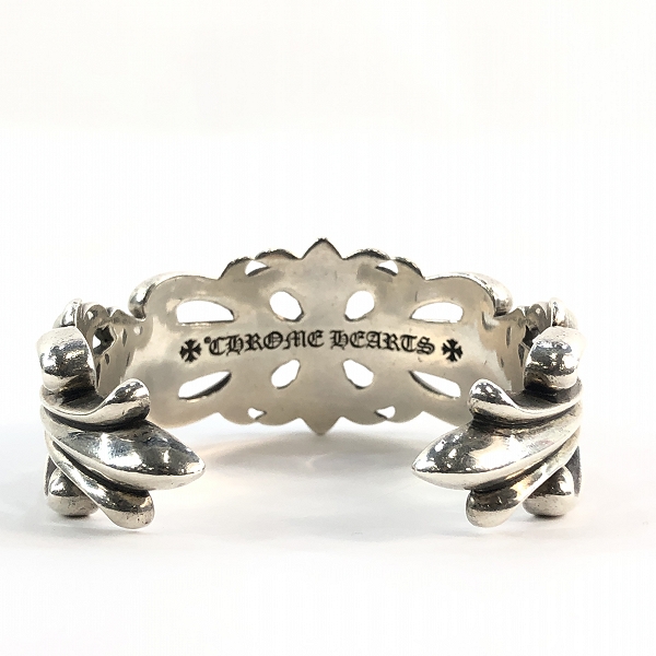 実際に弊社で買取させて頂いたCHROME HEARTS/クロムハーツ DBL FLRL CRS CUFF ダブルフローラルクロス カフ シルバーバングルの画像 3枚目