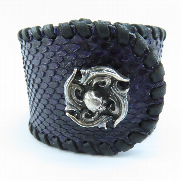 実際に弊社で買取させて頂いたF.A.L/エフエーエル パイソン レザーブレスレットの画像 1枚目