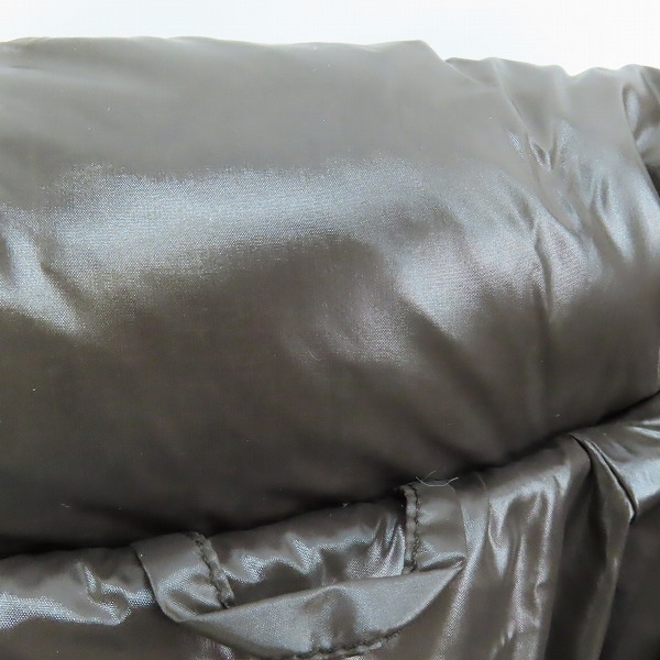 実際に弊社で買取させて頂いたMONCLER/モンクレール 青タグ ビンテージ/ヴィンテージ ダウンジャケット 41301-50-68950/3 の画像 8枚目