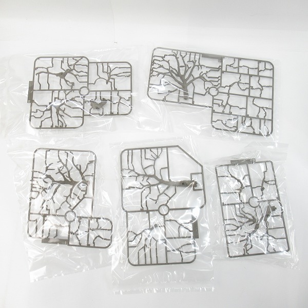 実際に弊社で買取させて頂いた【未組立】NEIGHBORHOOD/ネイバーフッド SRL X BANDAI SPIRITS . BONSAI MODEL KIT/盆栽 プラモデルの画像 4枚目