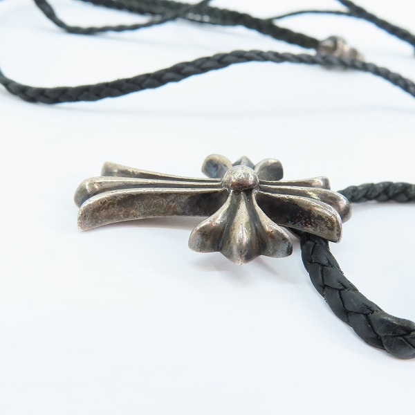 実際に弊社で買取させて頂いたCHROME HEARTS/クロムハーツ スモールCHクロスペンダントw/レザーブレードの画像 3枚目